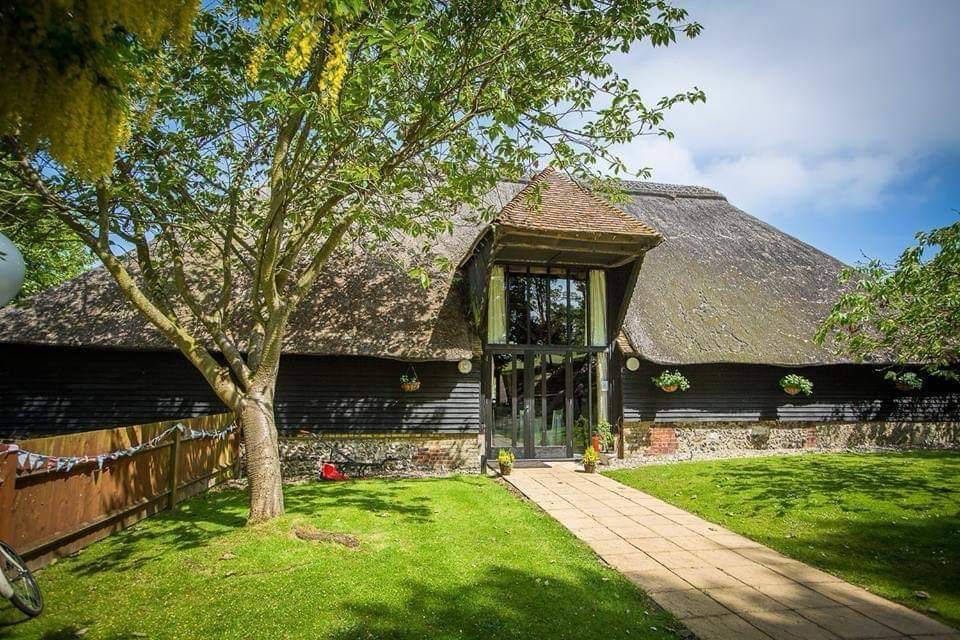 Gallery Item 10 for Farthingloe Barn